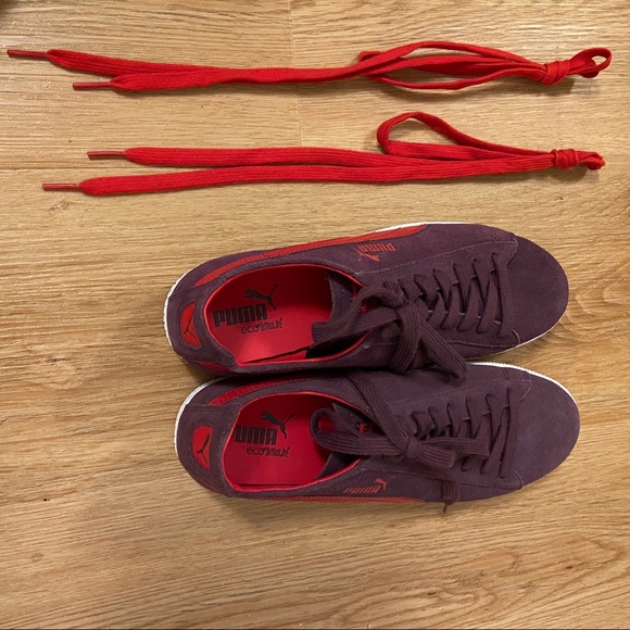 NWOT Purple PUMA Sneaker With Red Detail Size 9 - Picture 3 of 8